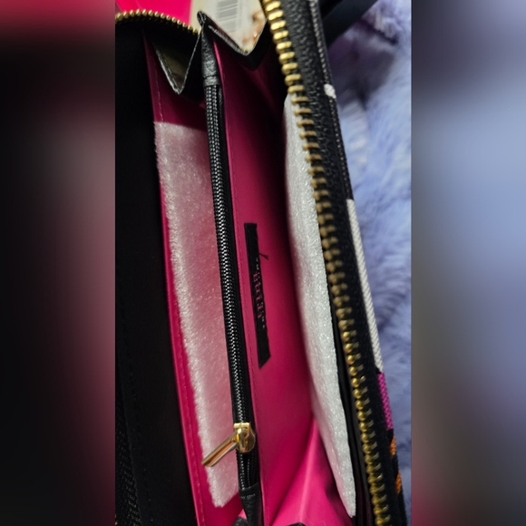 Trina Turk Multicolor Wallet - NWT - Picture 4 of 4